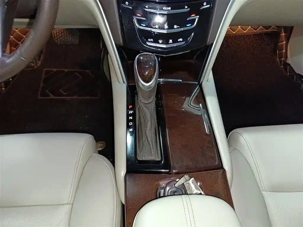 2016 Cadillac XTS 28T Elite — миниатюра 14