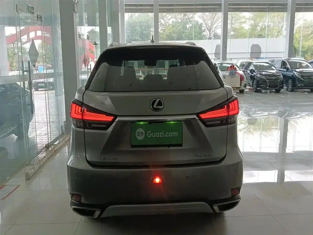 Lexus RX 2020 Facelift 300 2WD Elite Edition — миниатюра 4