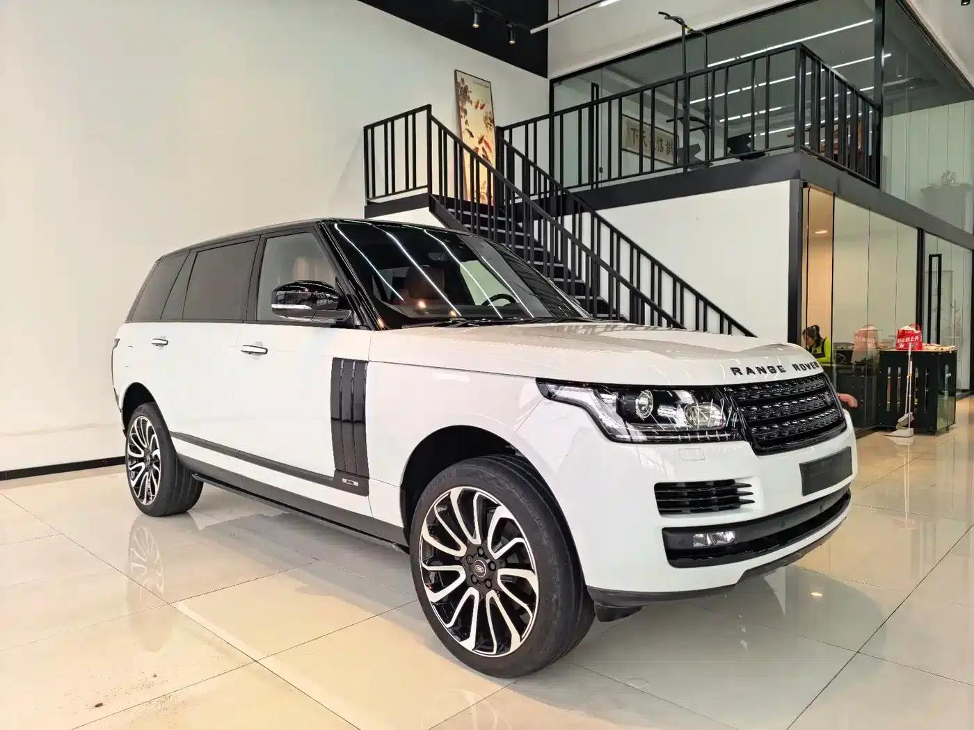 2017 Range Rover 3.0T Diesel European Spec — миниатюра 1