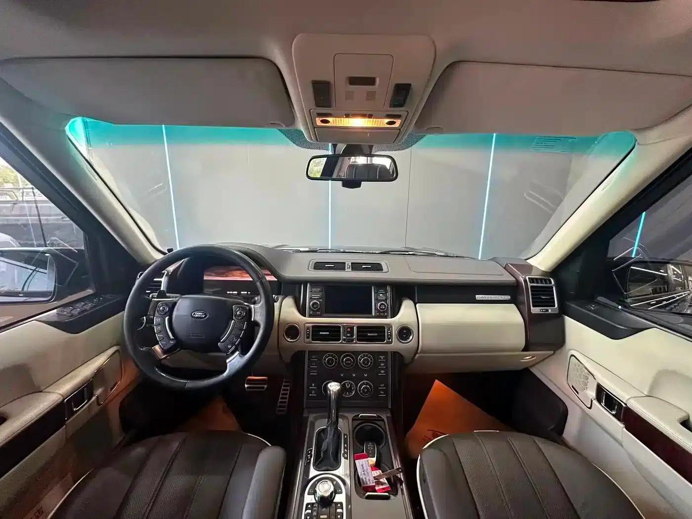 Range Rover 2011 5.0 SC V8 — миниатюра 9