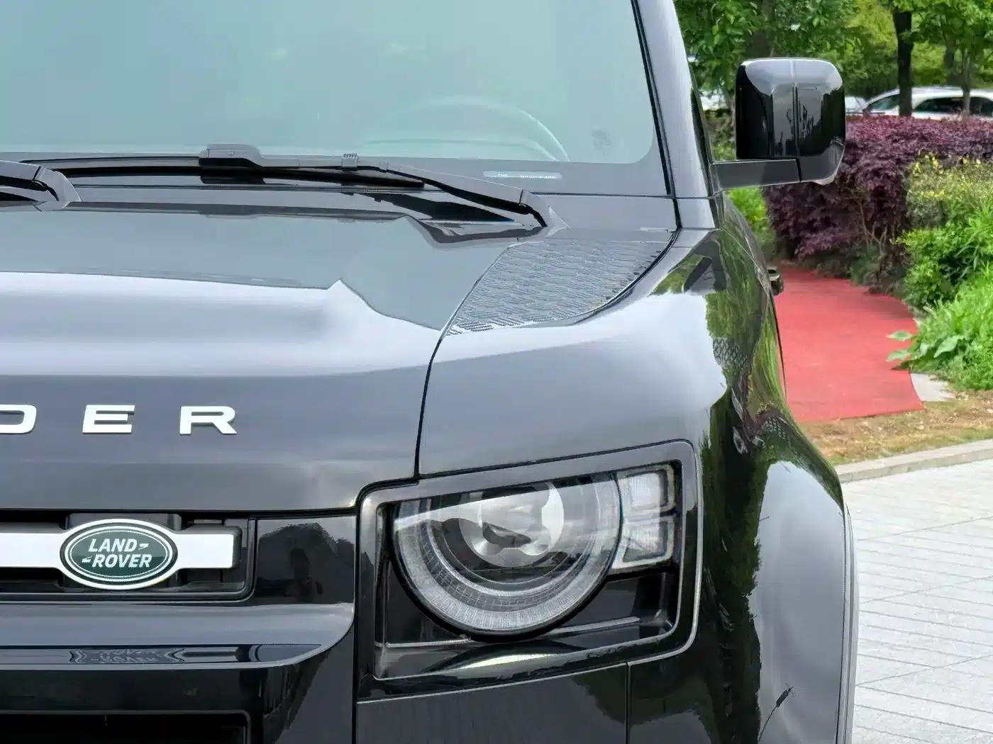 2024 Land Rover Defender 110 3.0T P400 XS — миниатюра 3