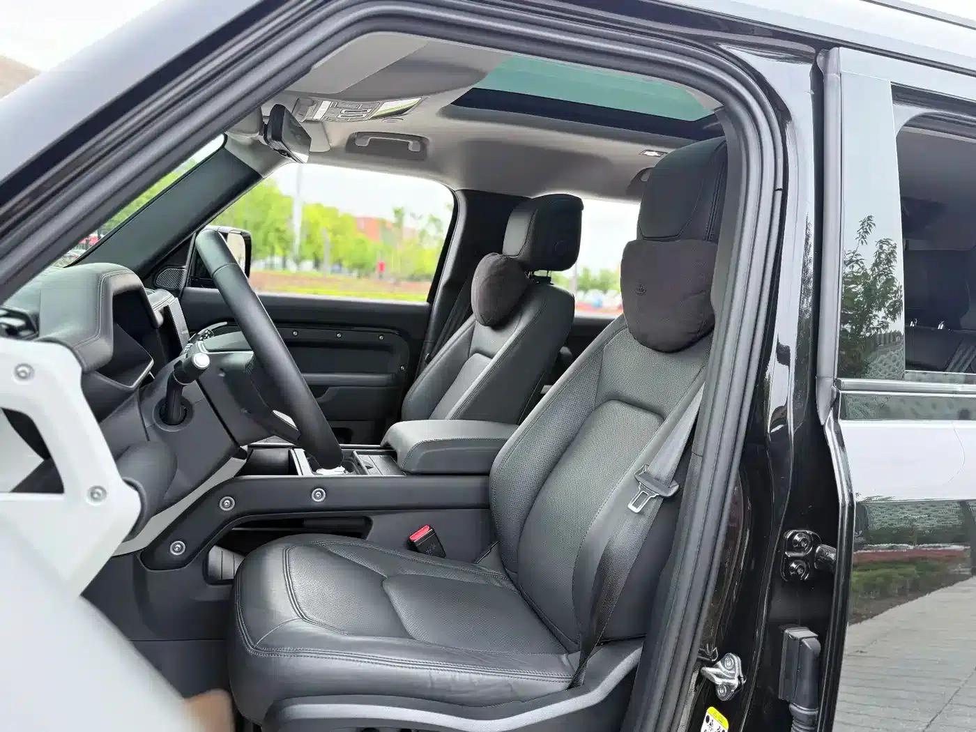 2024 Land Rover Defender 110 3.0T P400 XS — миниатюра 10
