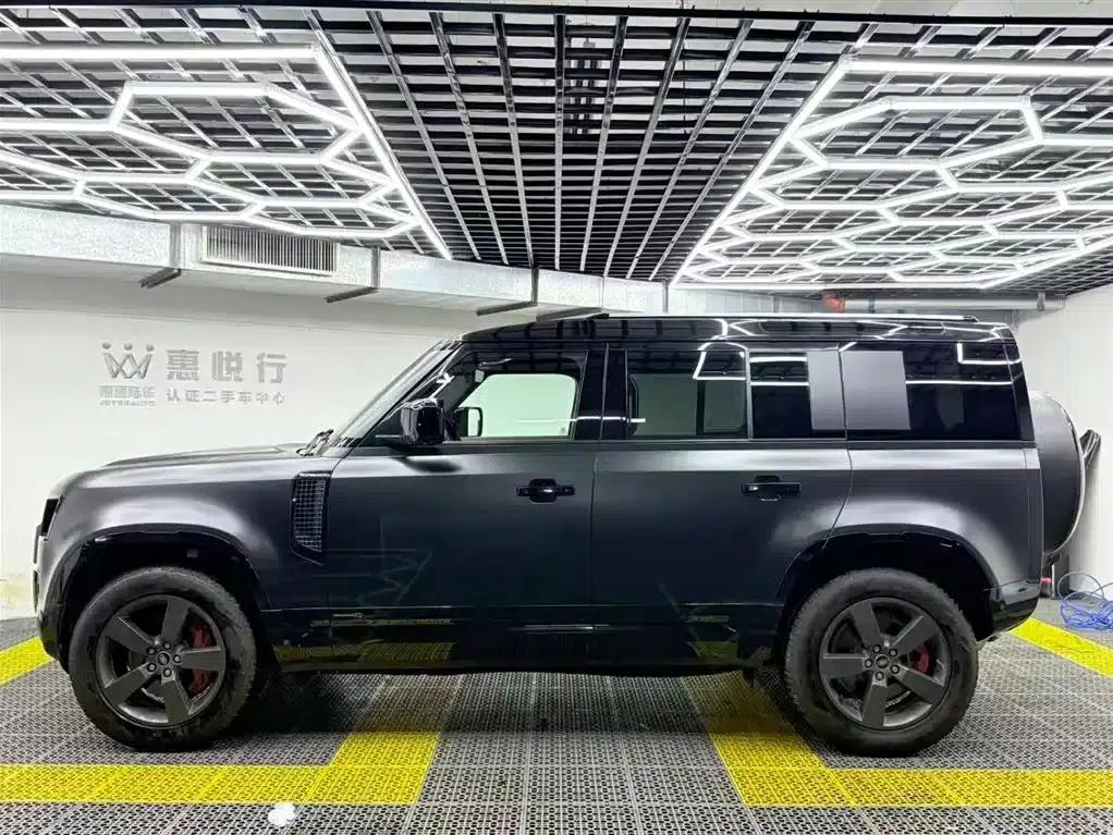 2025 Land Rover Defender 110 3.0T P400 X — миниатюра 3