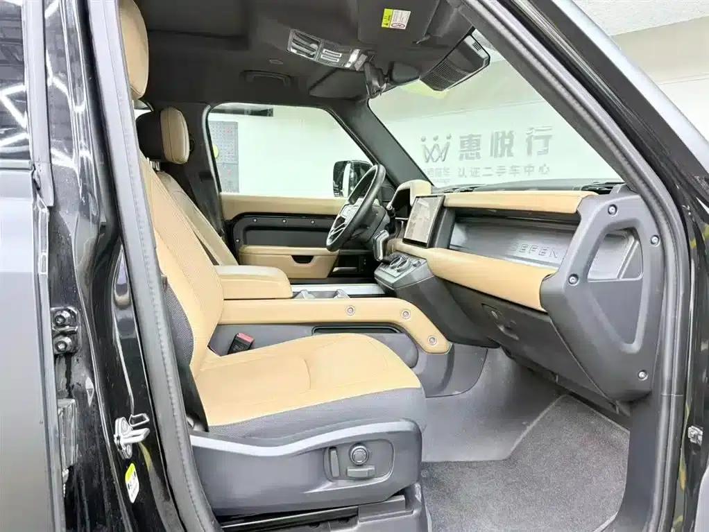 2025 Land Rover Defender 110 3.0T P400 X — миниатюра 5