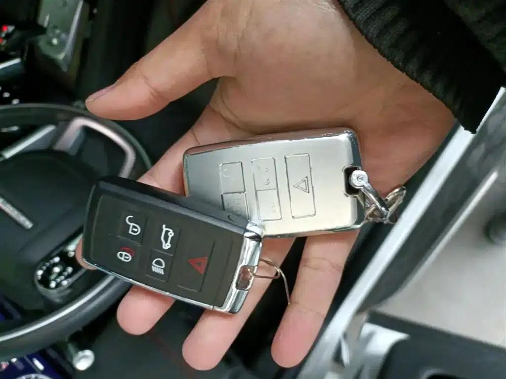 Discovery Sport 2021 249PS R-Dynamic SE Performance Technology Edition 5-seater — миниатюра 17