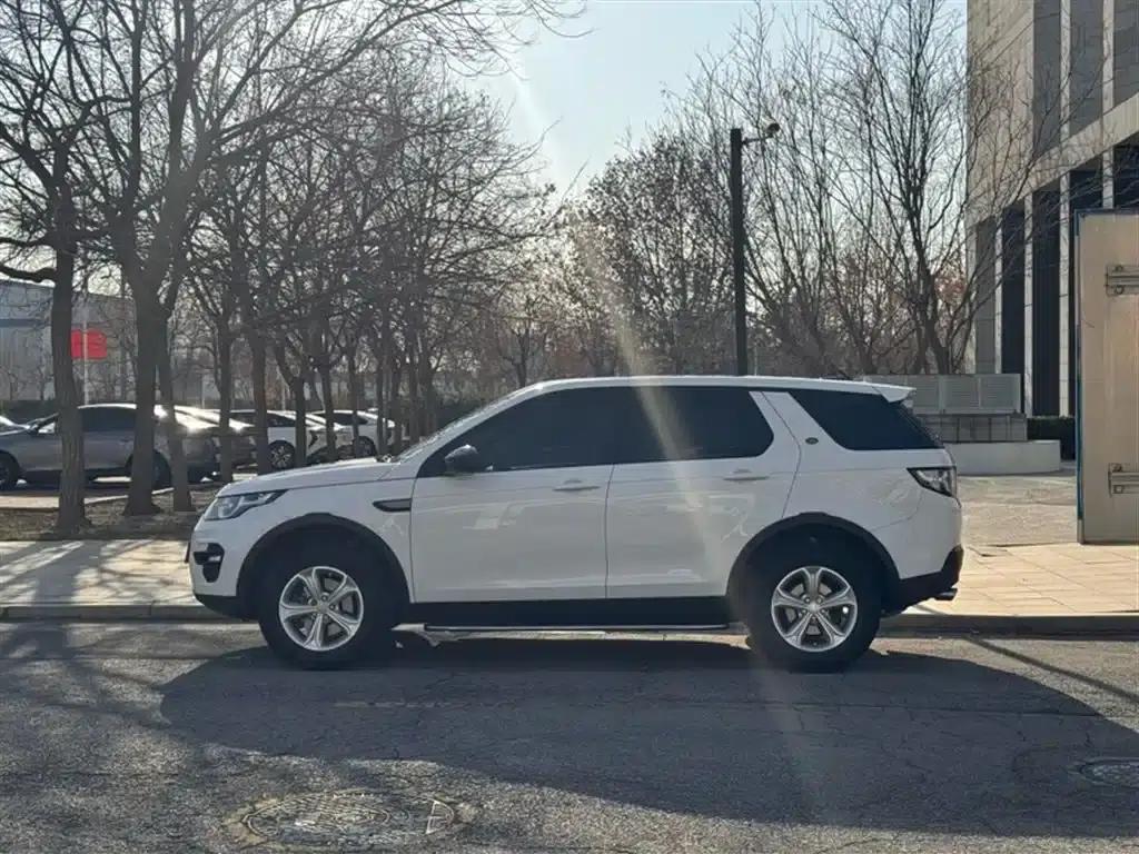 Discovery Sport 2016 2.0T S — миниатюра 9