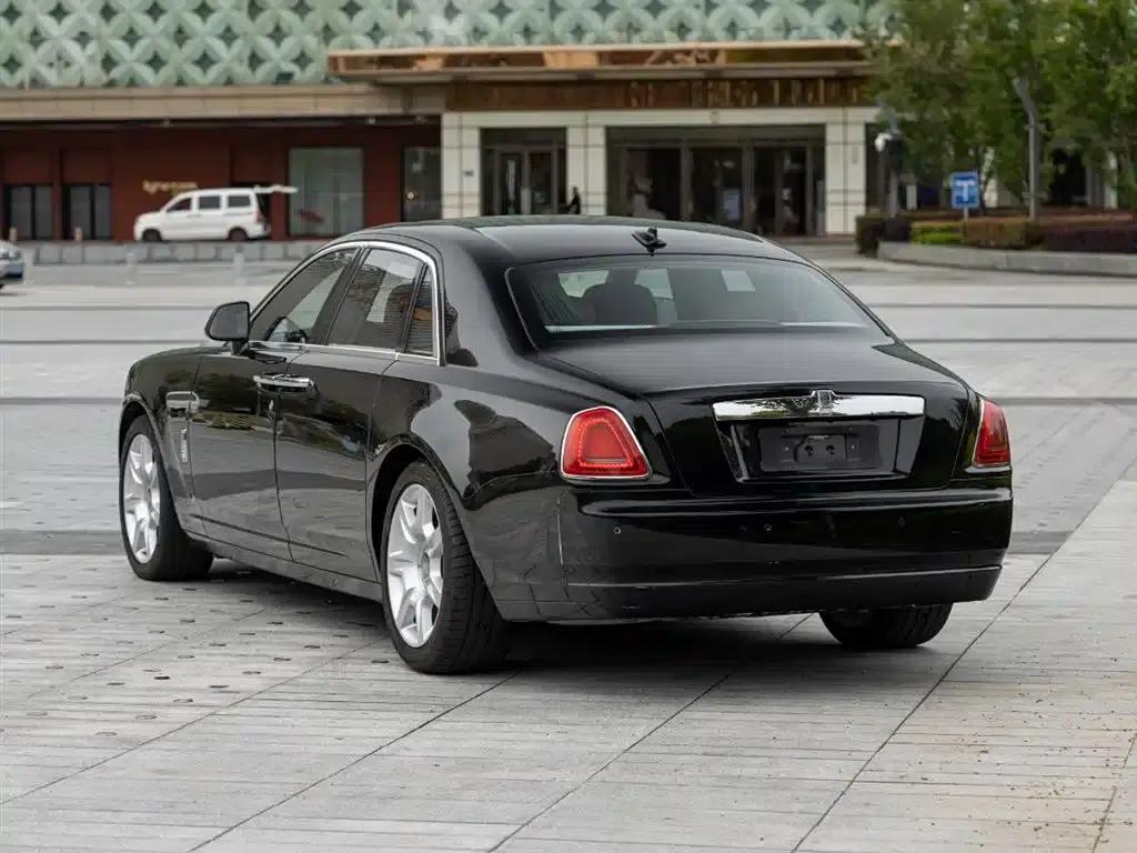 2010 Ghost 6.6T Standard Edition — миниатюра 6