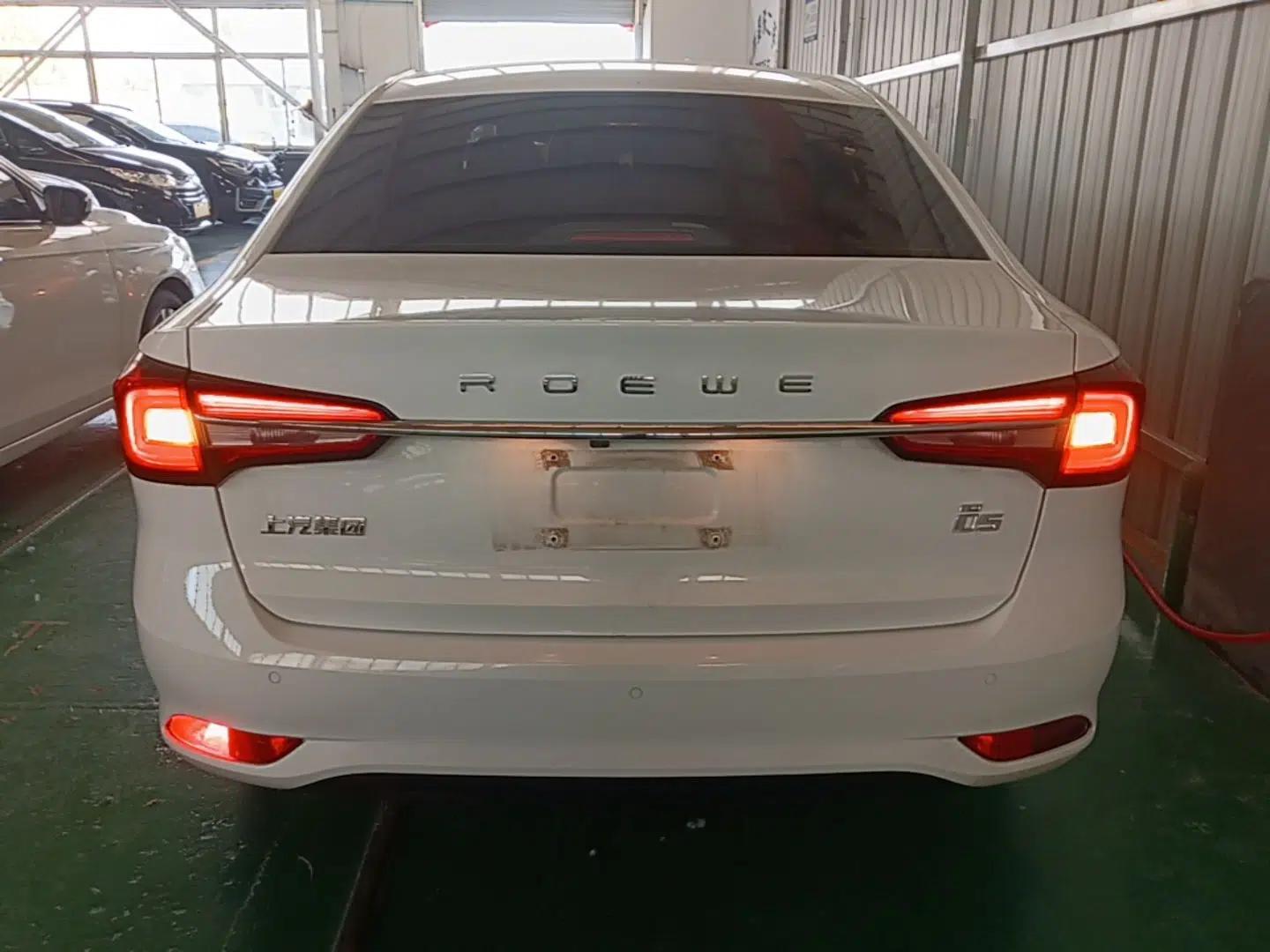 Roewe i5 2020 1.5L Automatic 4G Connect Luxury Flagship Edition — миниатюра 5