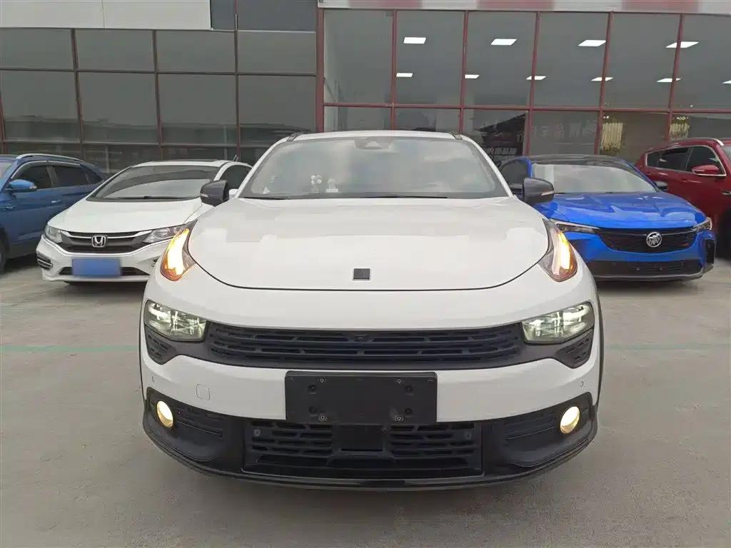 Lynk & Co 02 2021 1.5TD DCT 2WD Champion Edition — миниатюра 3