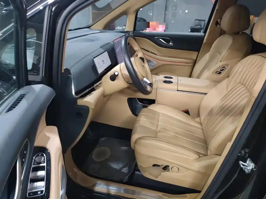 Voyah Dreamer 2025 PHEV AWD Flagship Kunpeng Edition — миниатюра 11