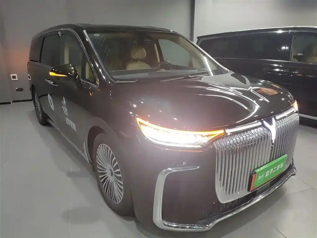 Voyah Dreamer 2025 PHEV AWD Flagship Kunpeng Edition — миниатюра 22