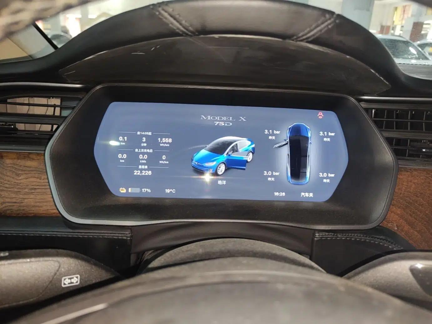 Tesla Model X 2016 X 75D — миниатюра 14