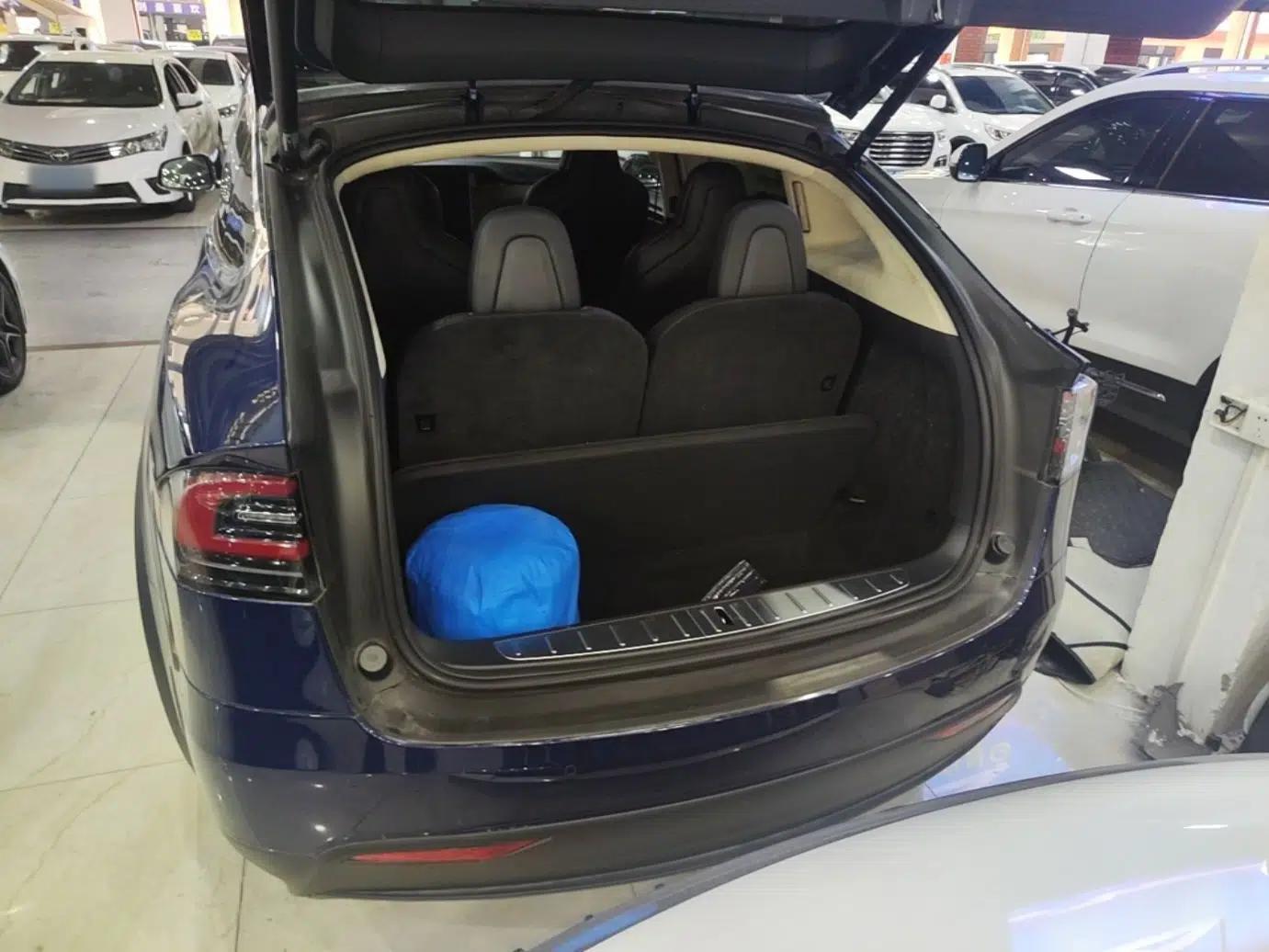 Tesla Model X 2016 X 75D — миниатюра 21