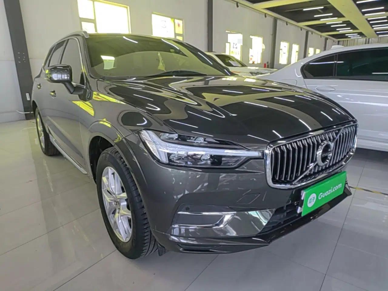 Volvo XC60 2021 T5 4x4 Smart Luxury Edition — миниатюра 3