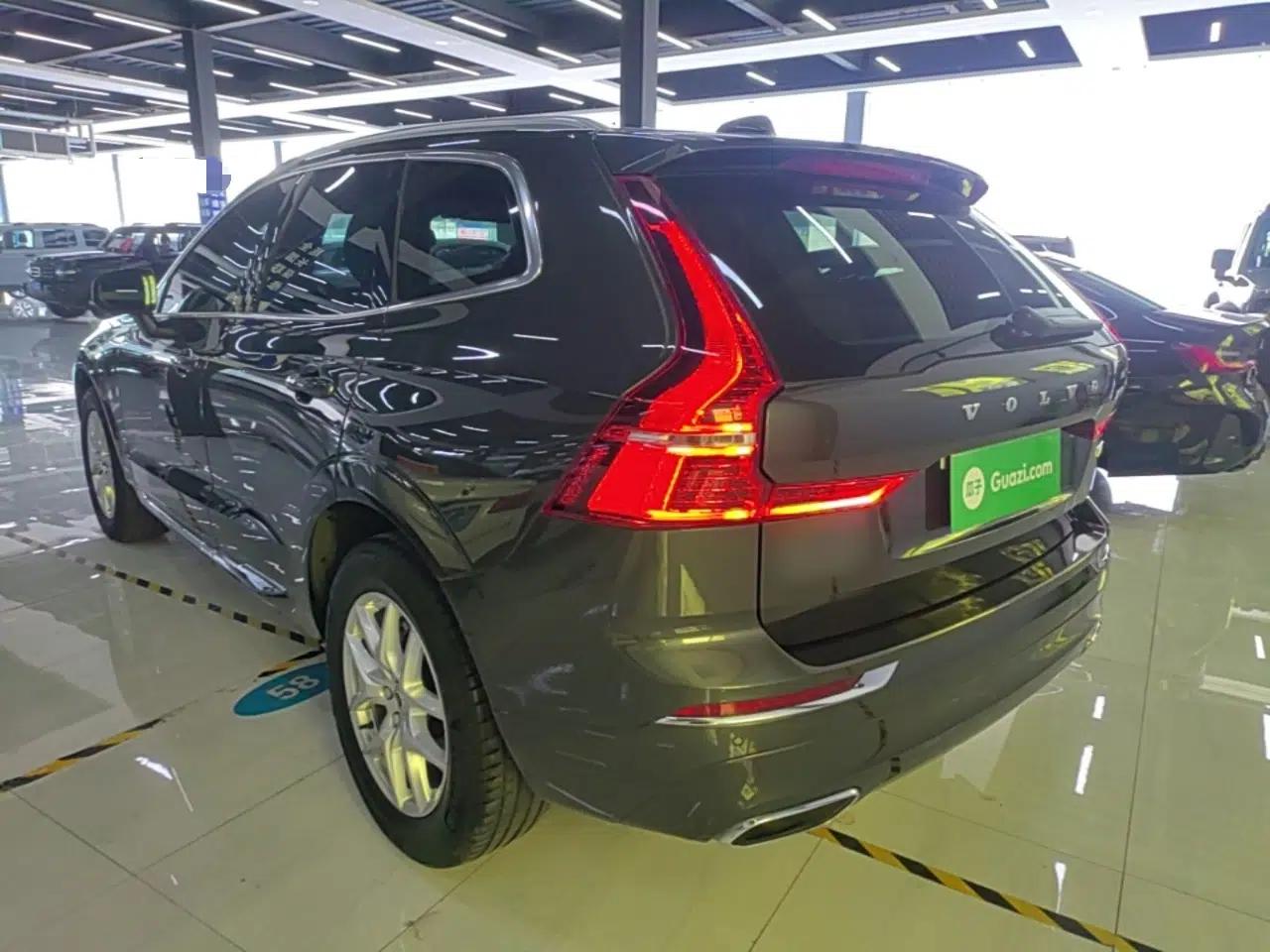 Volvo XC60 2021 T5 4x4 Smart Luxury Edition — миниатюра 4