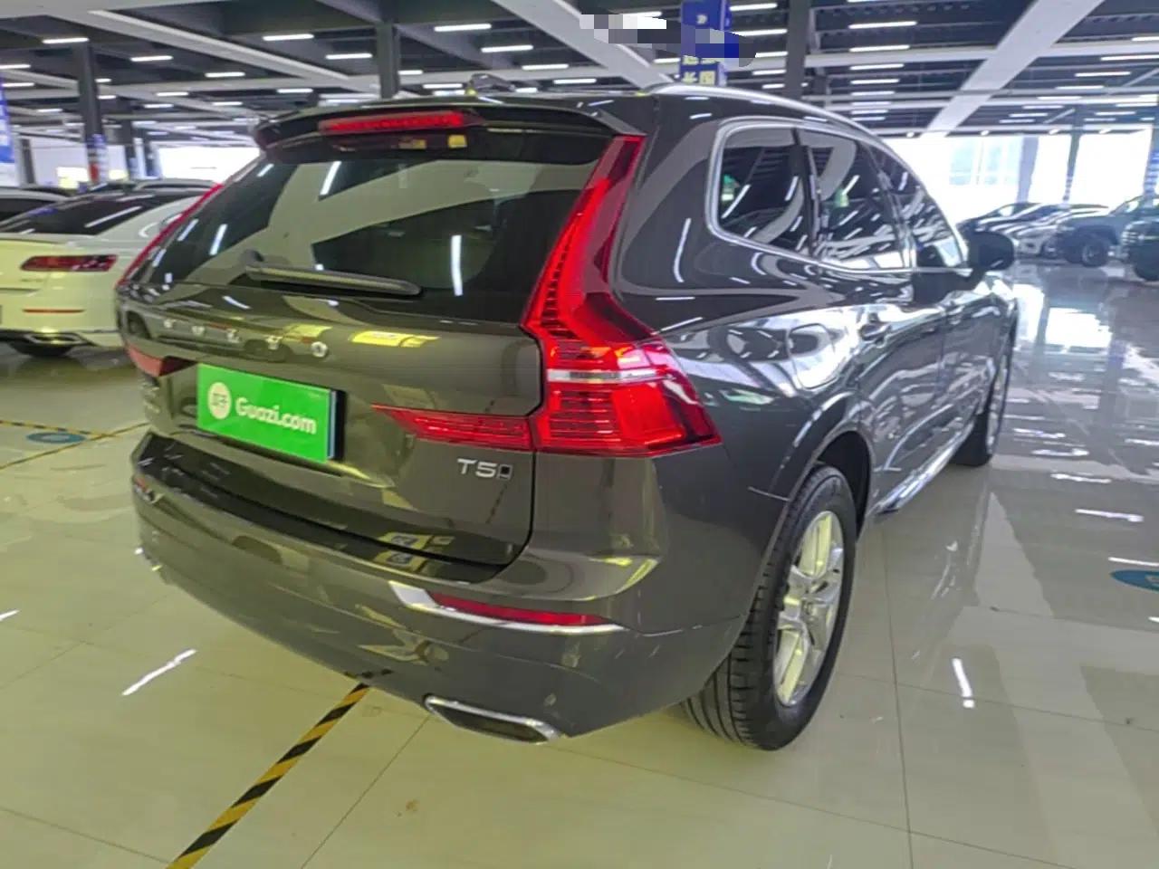 Volvo XC60 2021 T5 4x4 Smart Luxury Edition — миниатюра 6