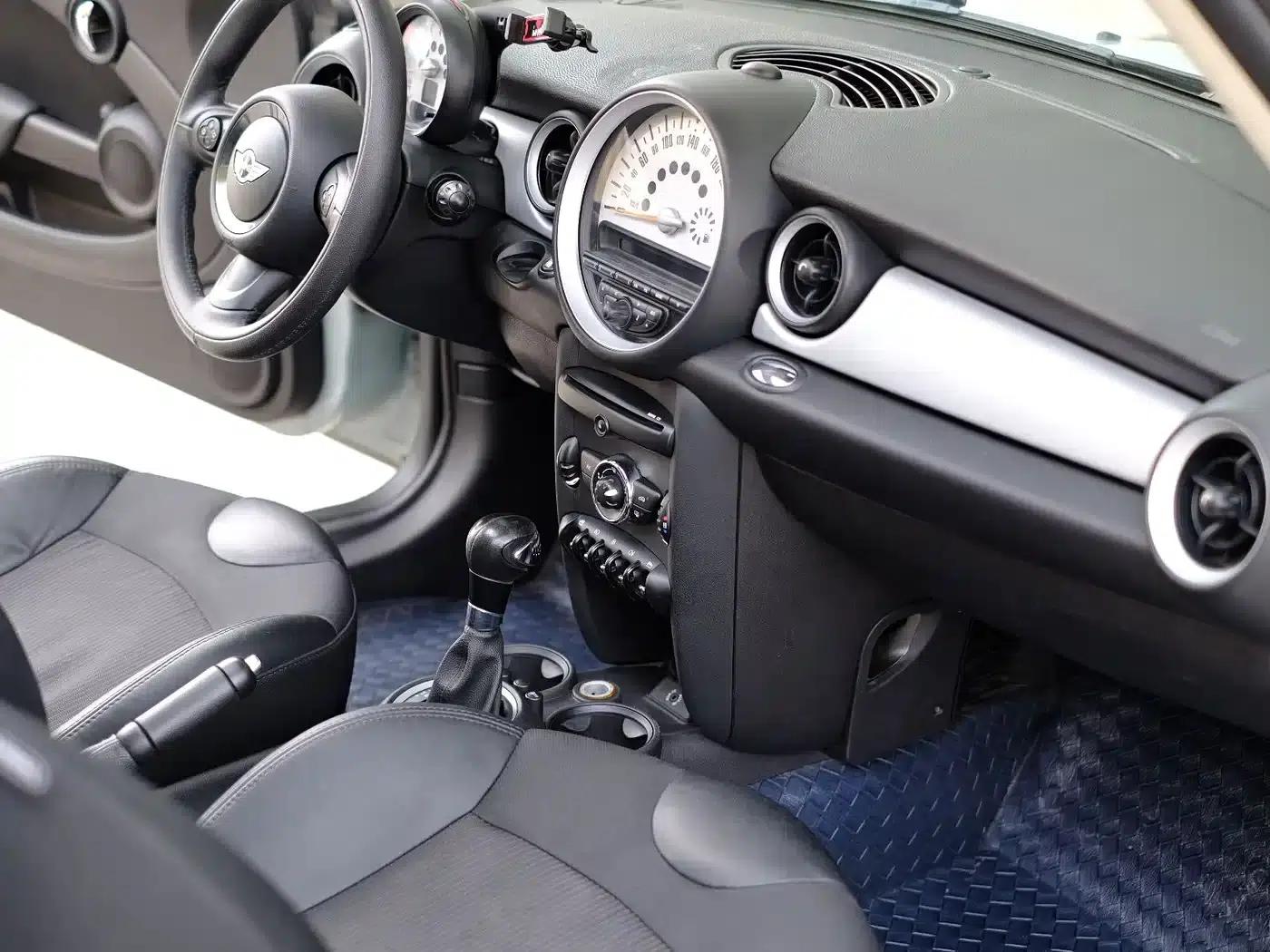 MINI 2012 1.6L COOPER Baker Street — миниатюра 33