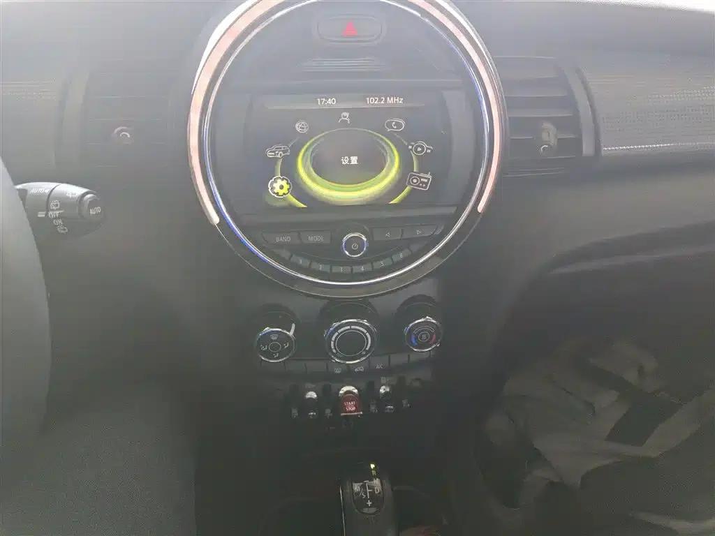 2014 MINI 1.5T COOPER Fun — миниатюра 9