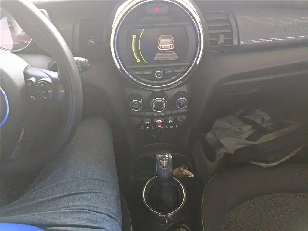 2014 MINI 1.5T COOPER Fun — миниатюра 10
