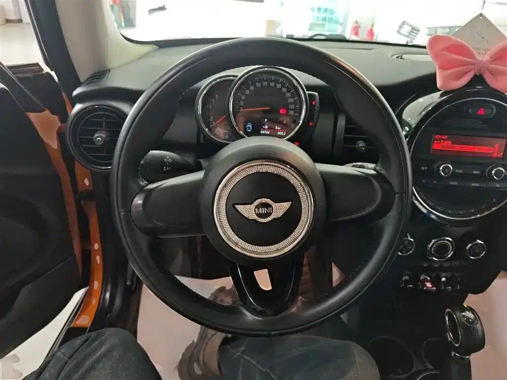 2016 MINI 1.2T ONE — миниатюра 11