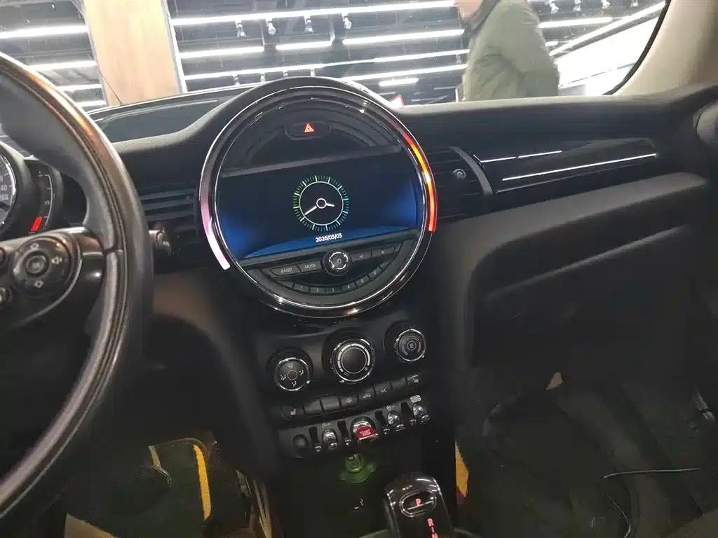 2018 MINI 1.5T COOPER Classic — миниатюра 5