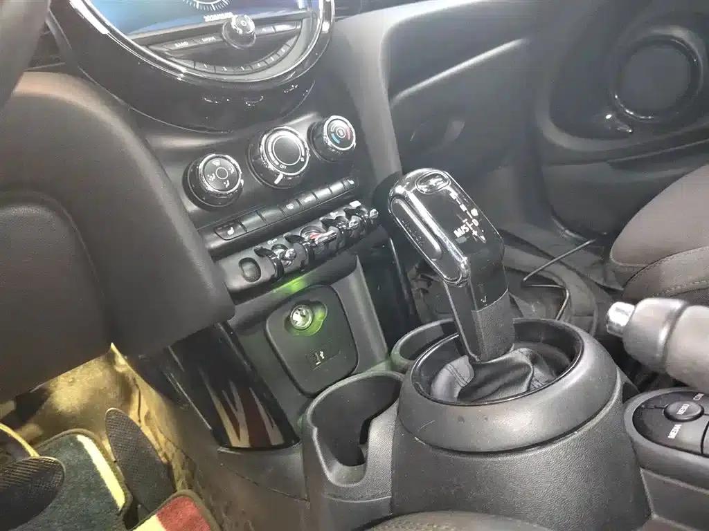 2018 MINI 1.5T COOPER Classic — миниатюра 6