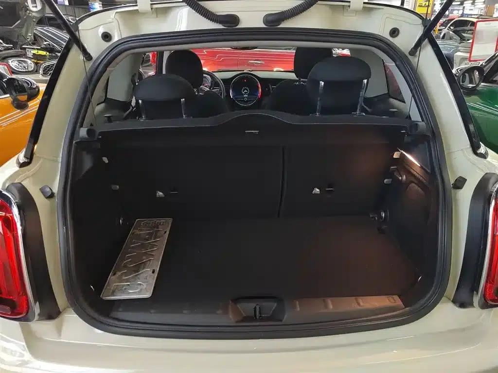 2018 MINI 1.5T COOPER Classic — миниатюра 9