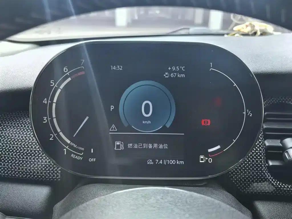2022 MINI 2.0T COOPER S Classic 5-Door Version — миниатюра 13