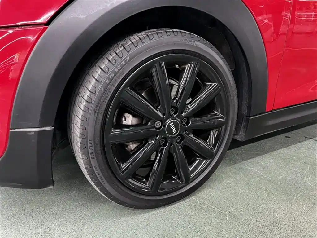 MINI 2018 1.5T COOPER Artist — миниатюра 13
