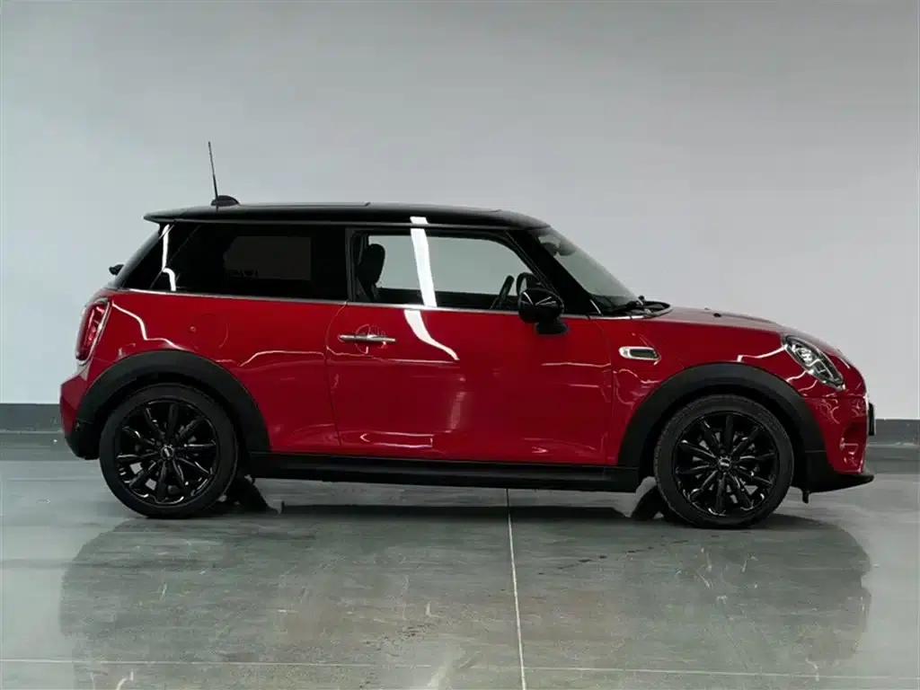 MINI 2018 1.5T COOPER Artist — миниатюра 16