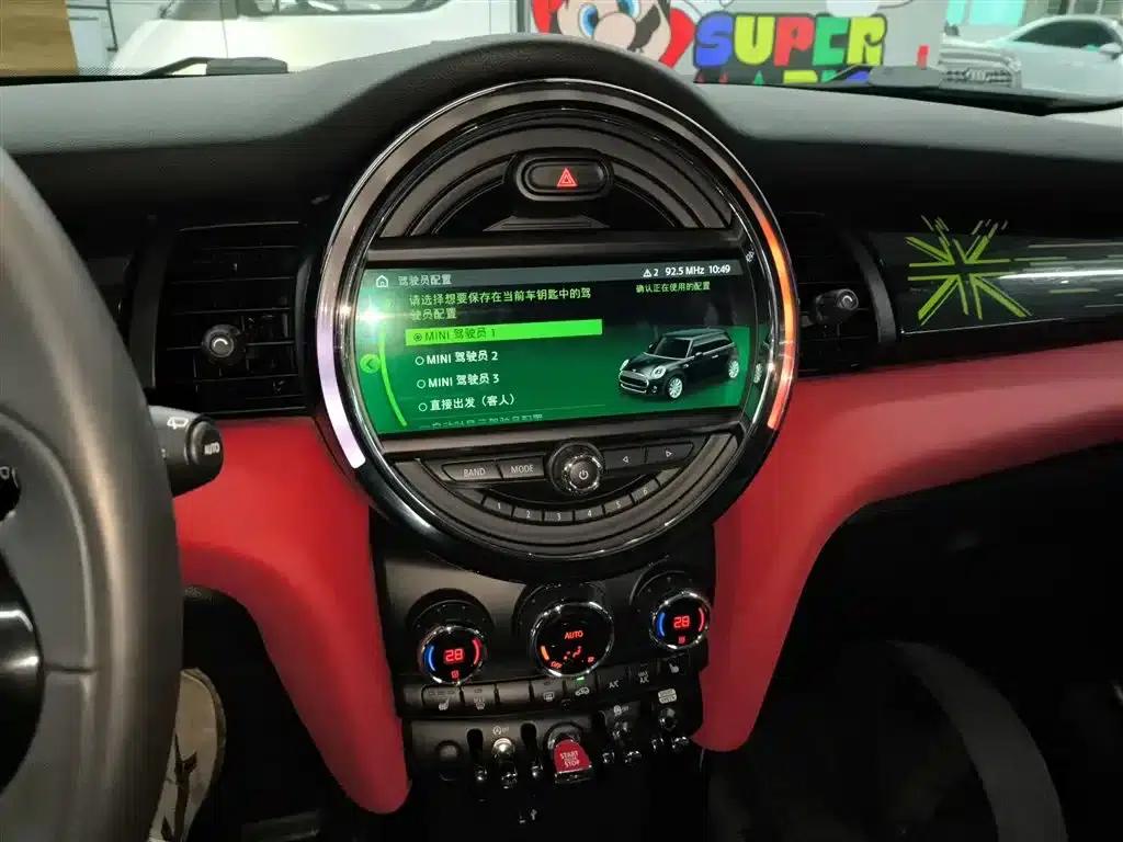 MINI 2018 1.5T COOPER Artist — миниатюра 9