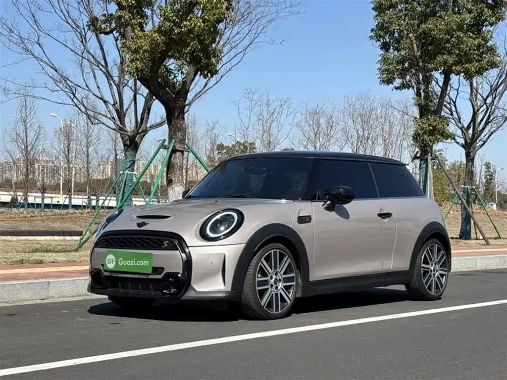 MINI 2023 Facelift 2.0T COOPER S Artist — миниатюра 1