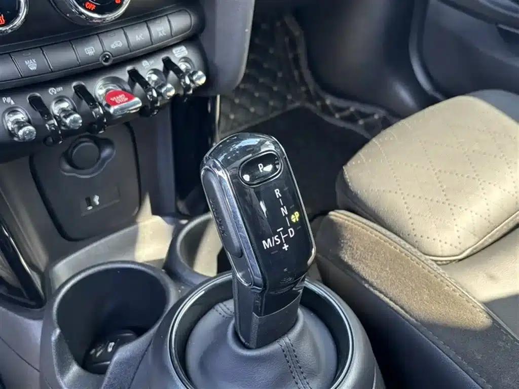 MINI 2023 Facelift 2.0T COOPER S Artist — миниатюра 14