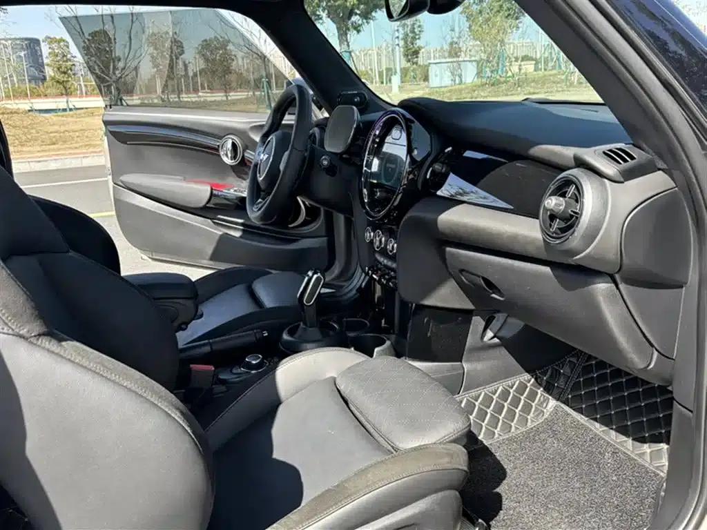 MINI 2023 Facelift 2.0T COOPER S Artist — миниатюра 16