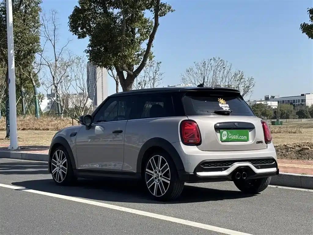 MINI 2023 Facelift 2.0T COOPER S Artist — миниатюра 24