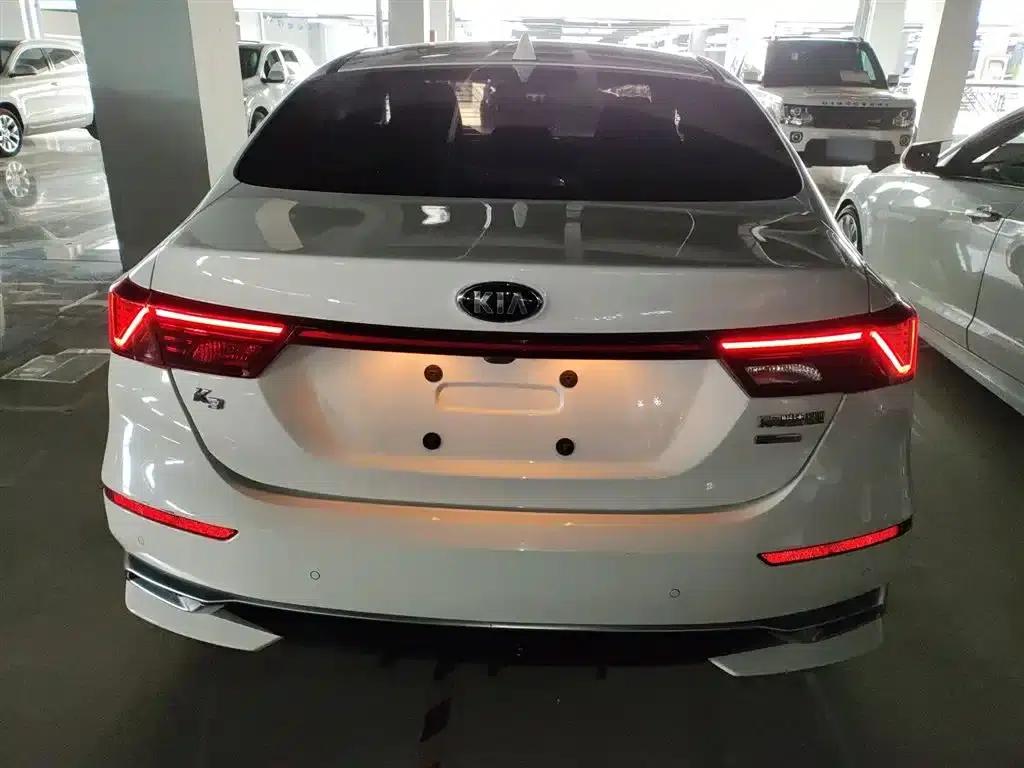 Kia K3 2020 1.5L CVT Fashion Edition — миниатюра 4