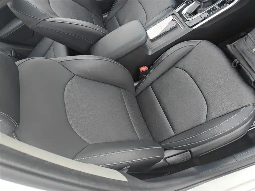 Kia K3 2021 Facelift 1.5L CVT Fashion Edition — миниатюра 23