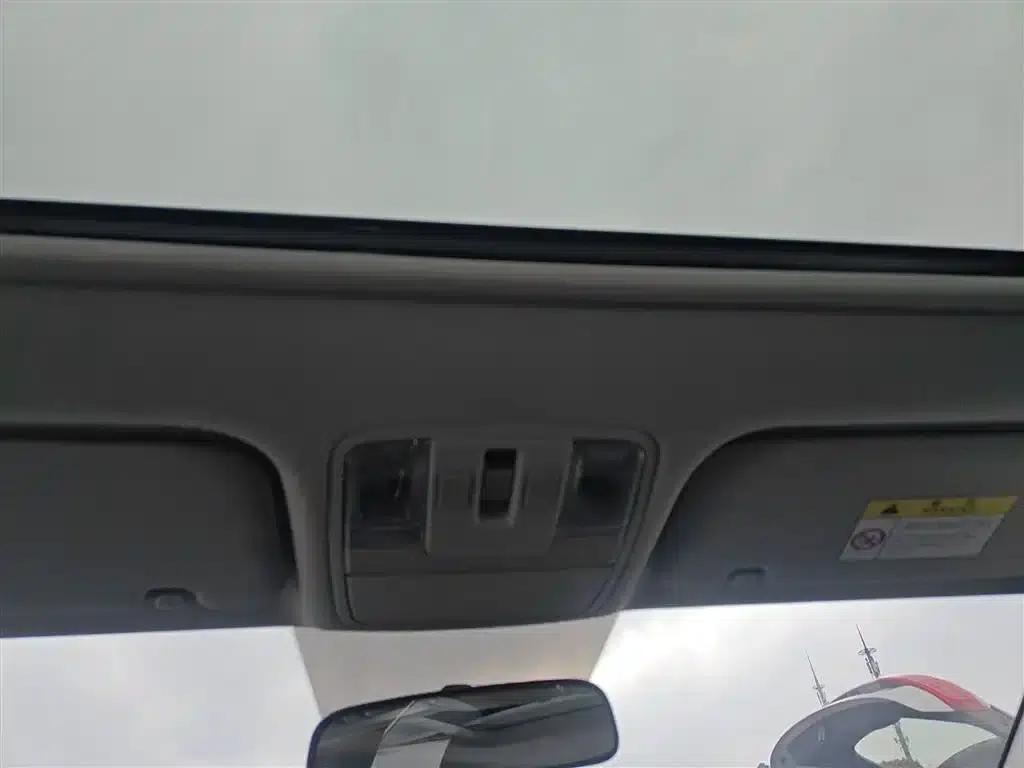 Kia K3 2021 Facelift 1.5L CVT Fashion Edition — миниатюра 8