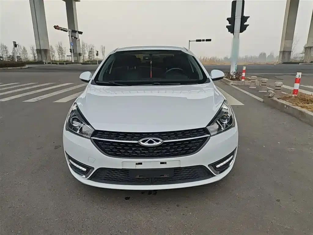 Chery Arrizo 5 2017 1.5L Manual Trendsetter Edition — миниатюра 3