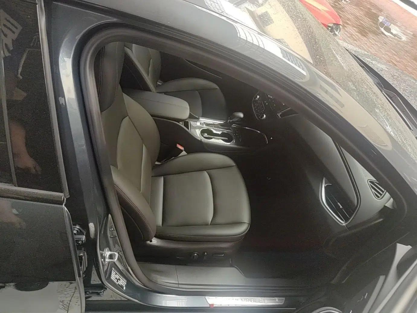 Chevrolet Malibu XL 2022 Redline 550T Automatic RuiLian Edition — миниатюра 23