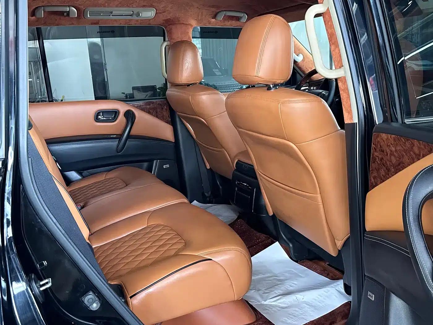 Nissan Patrol 2018 4.0L Leader Edition — миниатюра 7