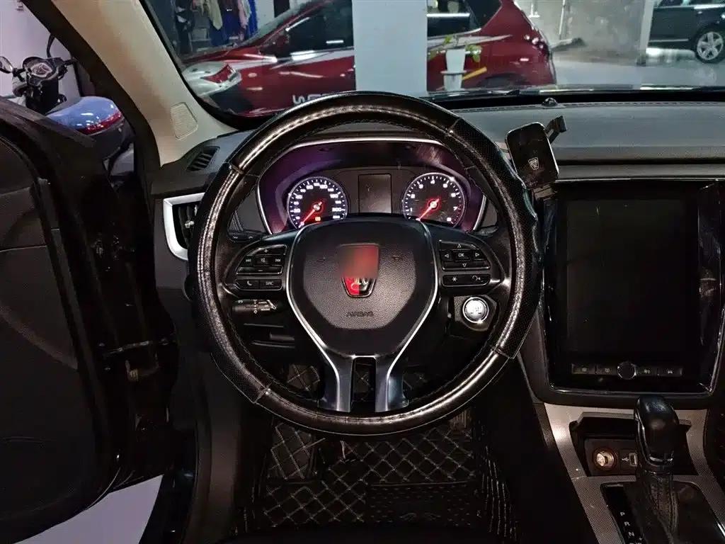 Roewe RX5 2020 20T Automatic 4G Connected Million Edition — миниатюра 7