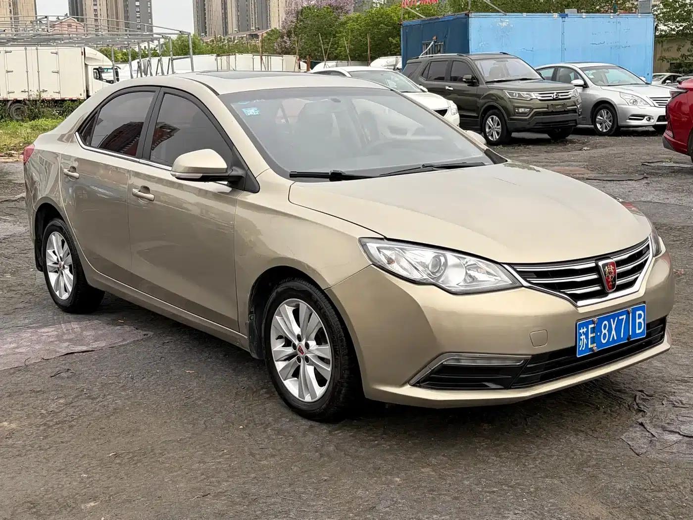 Roewe 360 2015 1.5L Automatic Deluxe Edition — миниатюра 3