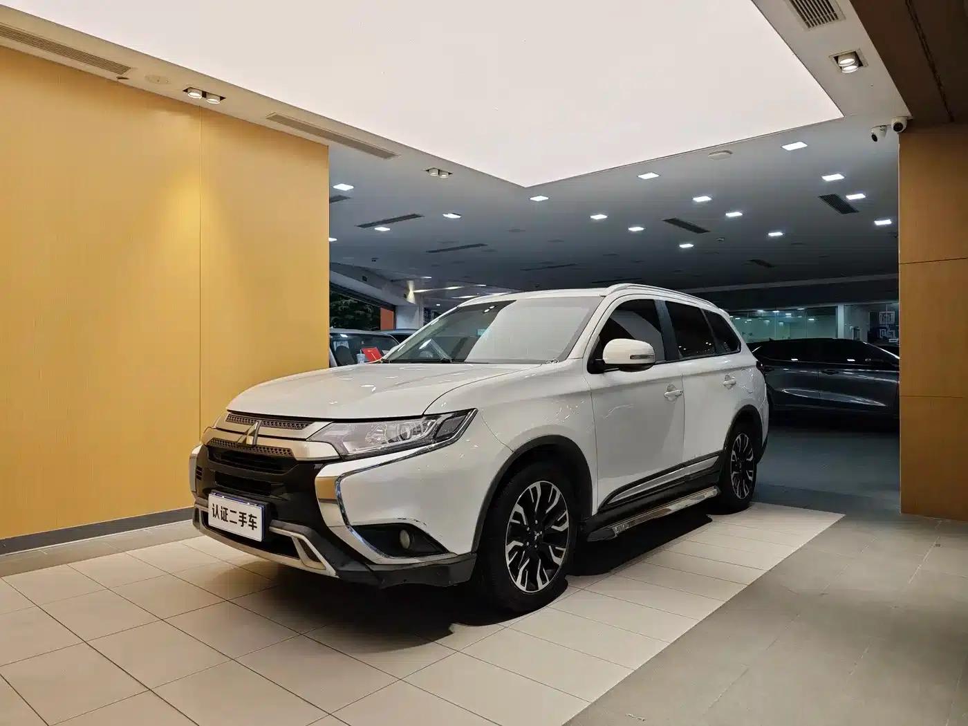 Outlander 2019 2.0L 2WD Enjoy Edition 5-seater National VI Emission Standard — миниатюра 1