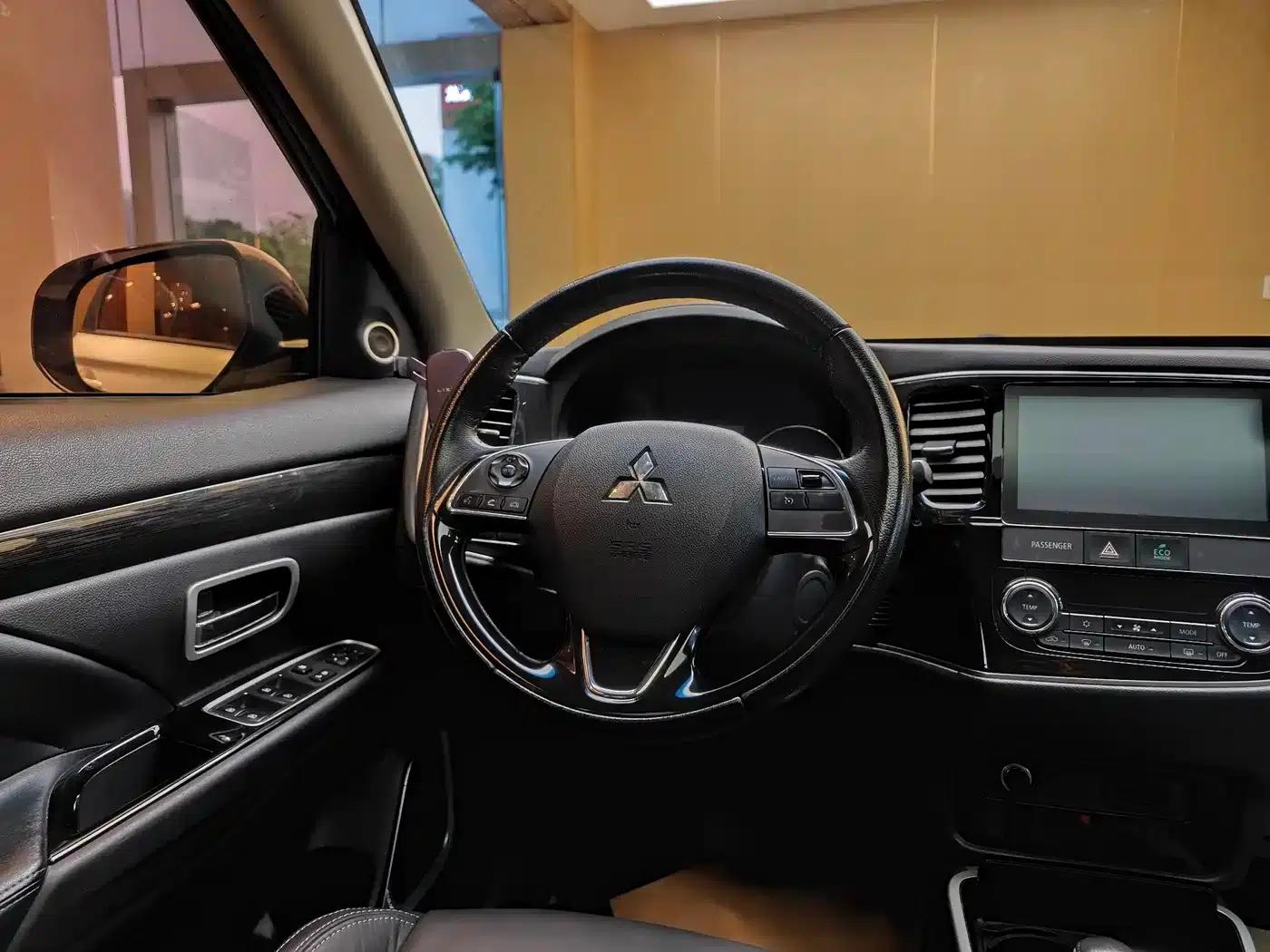 Outlander 2019 2.0L 2WD Enjoy Edition 5-seater National VI Emission Standard — миниатюра 15