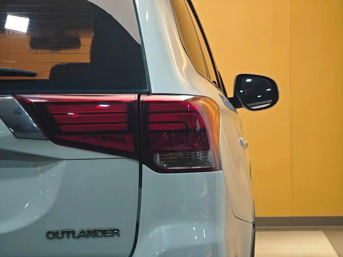 Outlander 2019 2.0L 2WD Enjoy Edition 5-seater National VI Emission Standard — миниатюра 27