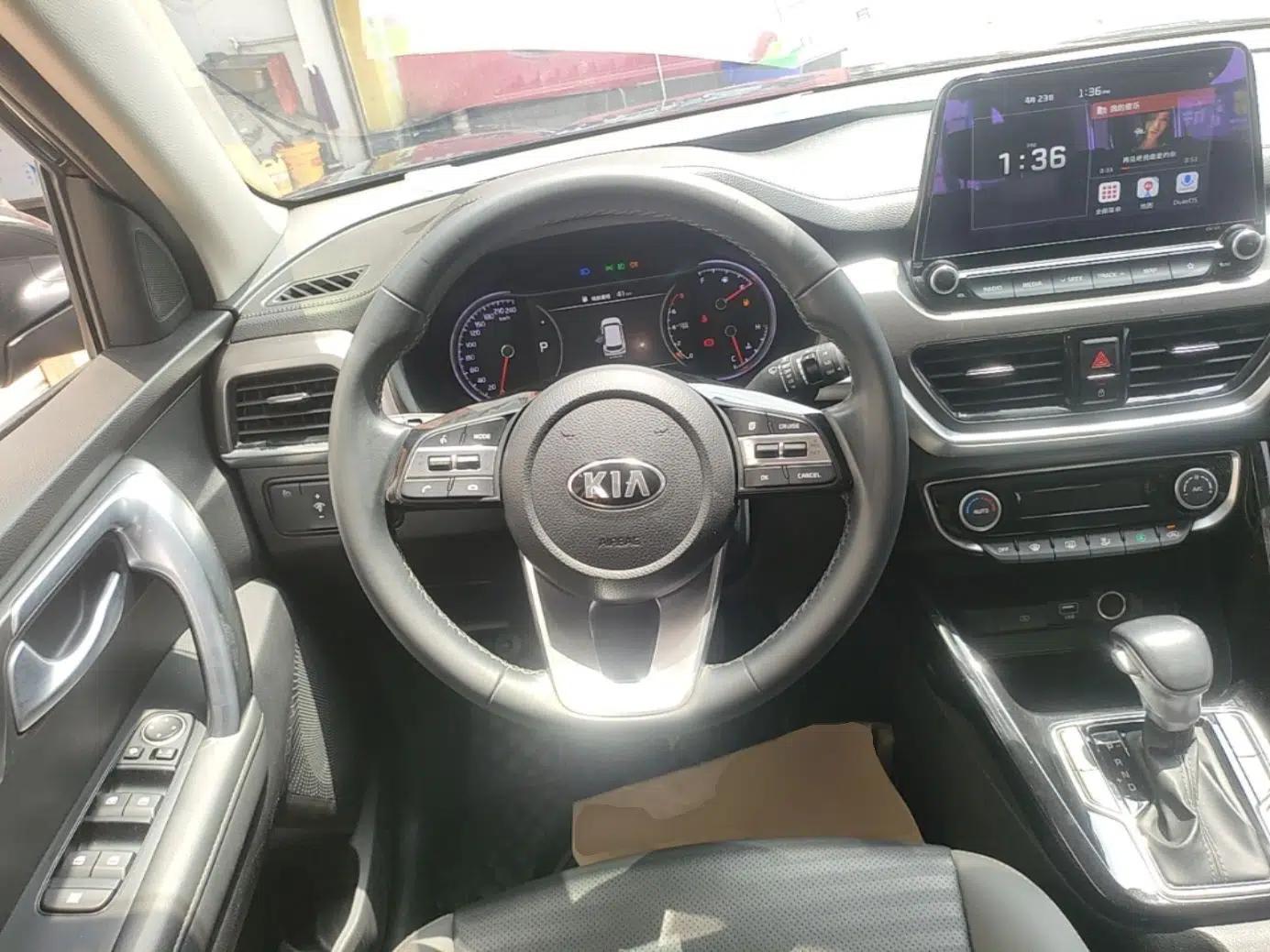 Kia Sportage R 2019 2.0L Automatic Smart Luxury Edition — миниатюра 14
