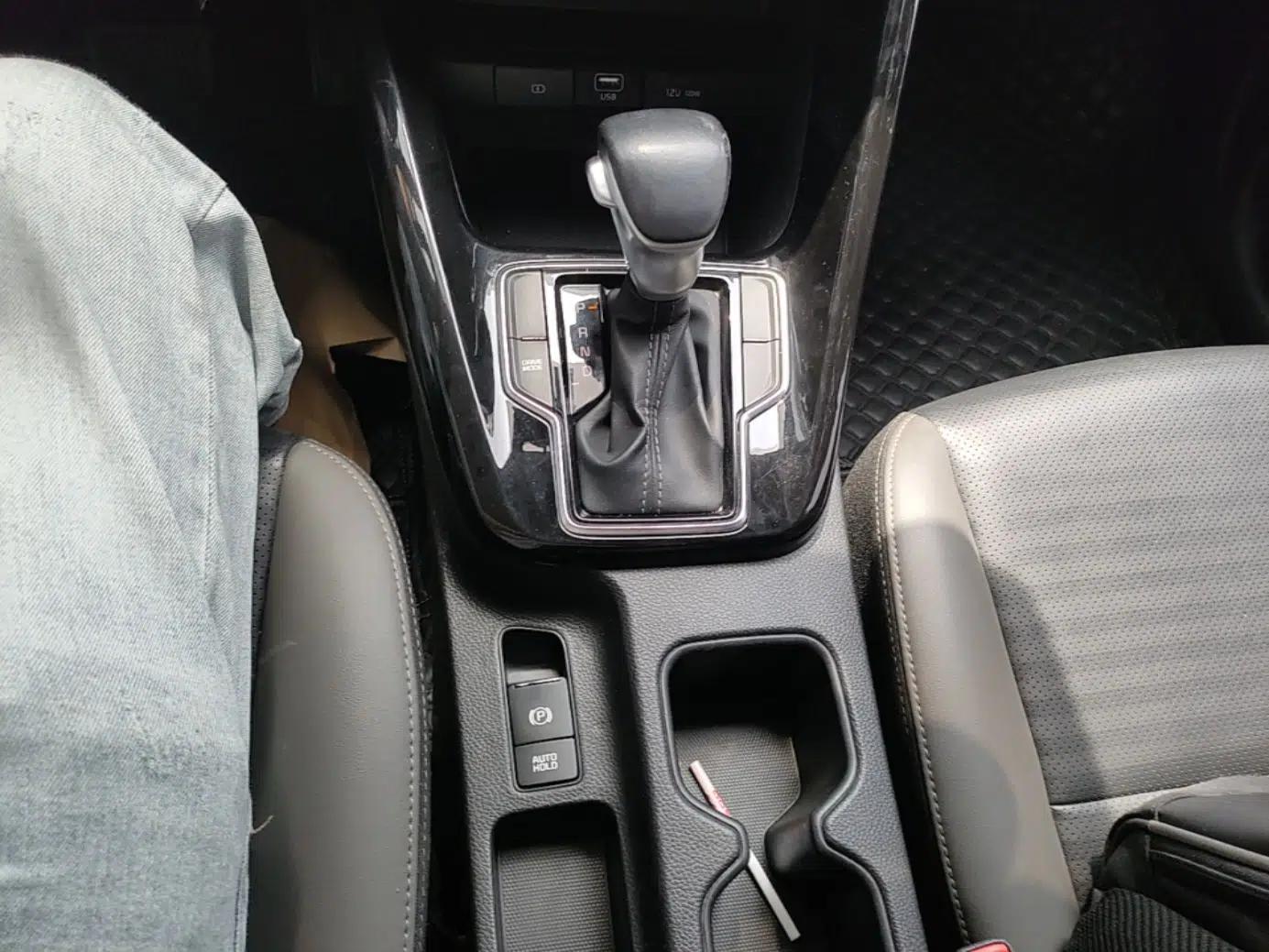 Kia Sportage R 2019 2.0L Automatic Smart Luxury Edition — миниатюра 17
