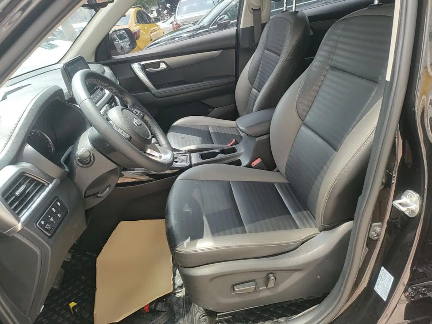 Kia Sportage R 2019 2.0L Automatic Smart Luxury Edition — миниатюра 18