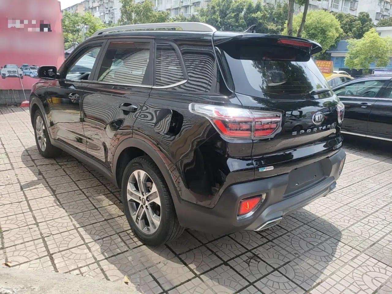 Kia Sportage R 2019 2.0L Automatic Smart Luxury Edition — миниатюра 4